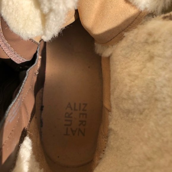 Naturalizer taupe suede and faux fur winter ankle boots - size 9 - Picture 9 of 9